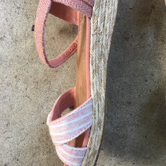 Girls sandals - Picture 3 of 8